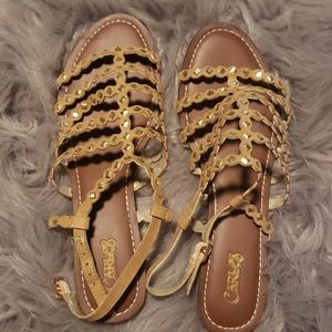 Sandal